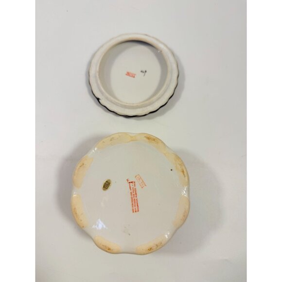 Equestrian Trinket Box Hand Painted Porcelain Jewelry Stash box Horse themed - Picture 11 of 13